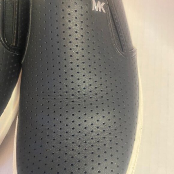 Michael Kors Flat Perforated Slip On Women's Shoes, size 8.5 - Picture 8 of 8